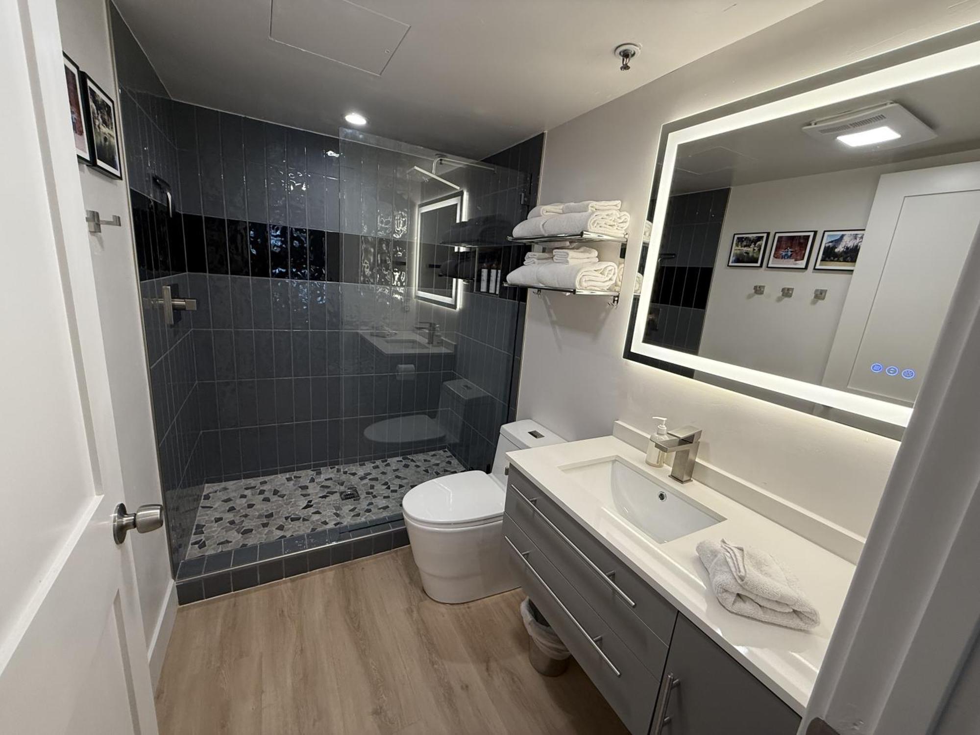 Yosemite West Condos 외부 사진